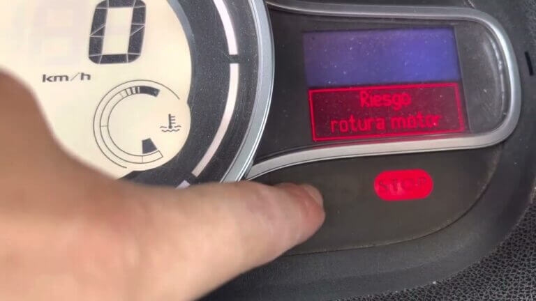 ¡Alerta! Riesgo de rotura del motor en Renault Mégane